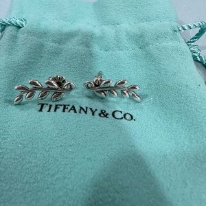 Tiffany Paloma Picasso Olive Leaf Climber Earrings